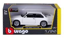 Bburago 1:24 Plus BMW 3 Series M3 1988 White (1)