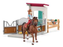 Schleich 42710 Stajňa pre kone Hannah & Cayenne (1)