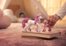 Schleich 70831 BAYALA® Kobyla kvetinového jednorožca (1)