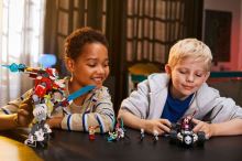 LEGO® DREAMZzz™ 71497 Cooperův tygří robot a Zerův hot rod (6)
