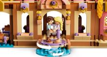 LEGO® Disney™ 43297 Zámok princeznej Rapunzel (7)
