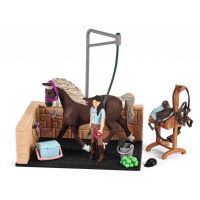 Schleich 42438 Mycí kout klubový s příslušenstvím (1)