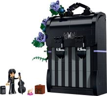 LEGO® Wednesday 76787 Batoh Wednesday (1)