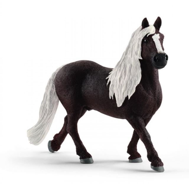 Schleich 13897 Černý lesní hřebec