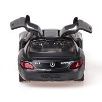 SIKU 1445 Mercedes SLS AMG Coupé (3)