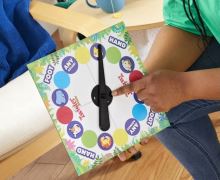 Hasbro Twister Junior CZ/SK, F7478 (2)