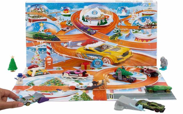 Mattel Hot Wheels Adventný kalendár 2024, HTG00