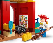 LEGO® Toy Story 43304 Blazeov konský ranč (7)