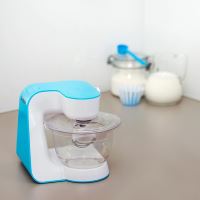 Klein 9521 Detský kuchynský robot Bosch modro-biely (4)