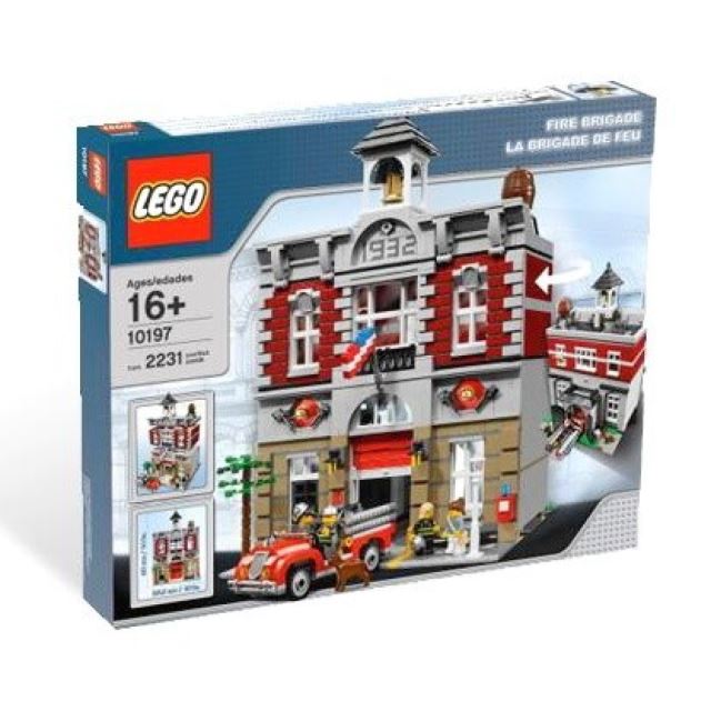 LEGO® 10197 Fire Brigade, Hasičská zbrojnice