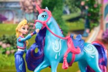 Spin Master Unicorn Academy Figurky 11 cm Isabel A River (5)