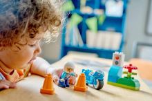 LEGO® DUPLO® 10471 Modrá policajná motorka (3)