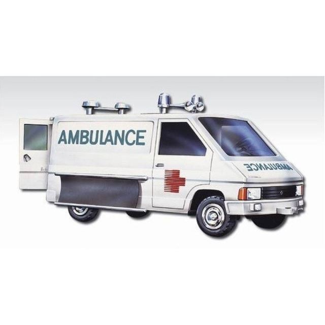 Monti 06 Ambulance Renault Trafic 1:35