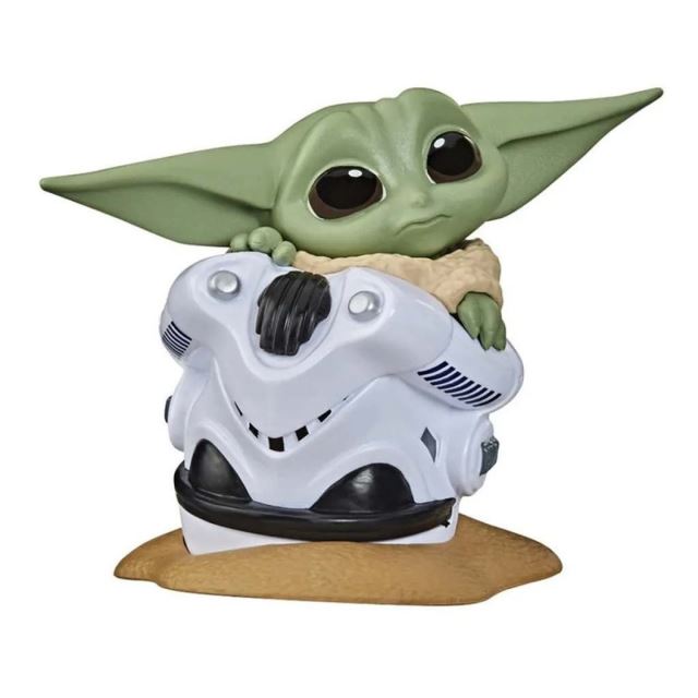 Hasbro Star Wars The Bounty Collection Baby Yoda Úkryt v helmě