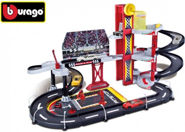 Bburago 1:43 Ferrari Race & Play garáž s autíčkom