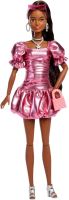 Mattel Barbie® DELUXE STYLE Modelka korálové metalické šaty, JFP41