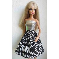 LOVEDOLLS Geometrická černobílá sukně
