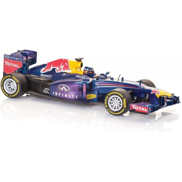 Burago Formule Infiniti Red Bull RB9 1:64