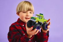 LEGO® Marvel 76312 Hulkov truck vs. Thanos (5)