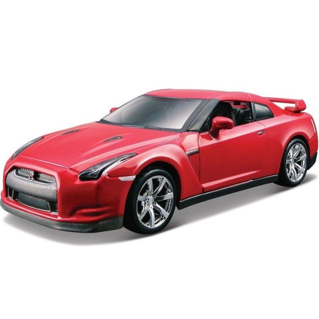 Bburago 2009 Nissan GT-R (R35) 1:32