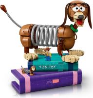 LEGO® Disney™ 43301 Knižné zarážky: Pes Slinky z Toy Story (10)