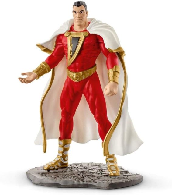 SHAZAM disponuje mimořádnými schopnostmi. Je neuvěřitelně rychlý, nadlidsky silný, nezranitelný, moudrý a dokáže létat.