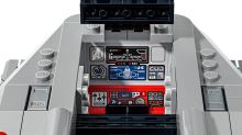 LEGO® Marvel 76347 Avengers: Doomsday: Tryskáč Quinjet (8)
