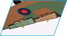 COBI 5759 Britský ťažký bombardér AVRO Lancaster B. III 1:48 (10)