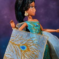 Hasbro Disney Luxusní sběratelská princezna Jasmine 30. výročí (7)