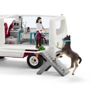 Schleich 42439 Mobilný veterinár s hannoverským žriebäťom (3)