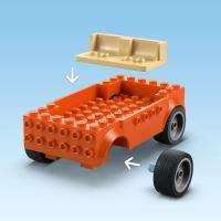 LEGO® BLUEY 11202 Bluey a rodinný výlet autom na pláž (14)
