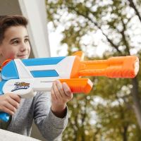 Hasbro NERF SuperSoaker Twister (4)