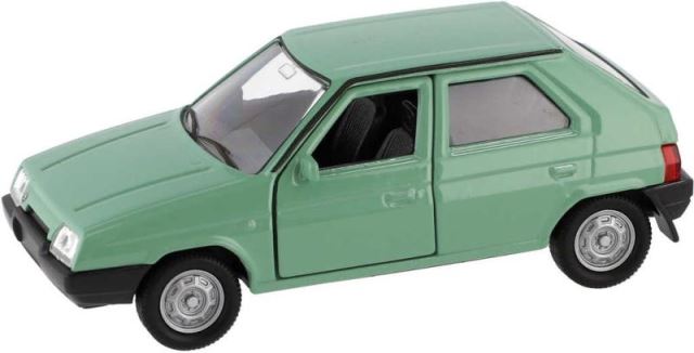 Kovový model 1:34 Škoda Favorit voľný chod, zelený