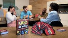 Mattel Karty UNO® SHOW 'EM NO MERCY HWV18 (1)