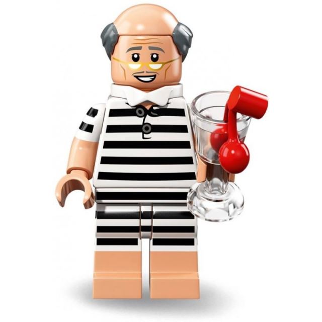 LEGO 71020 minifigurka Alfred na dovolené